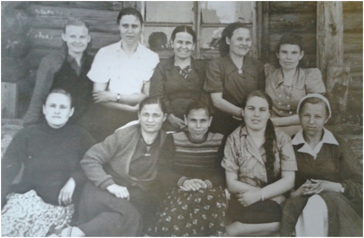 Коллектив артели «Новый быт»1946-1950 года